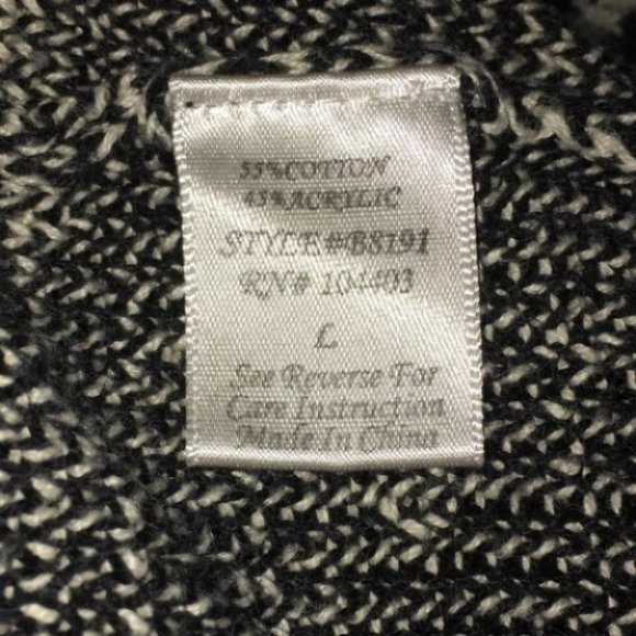 Blu Pepper Graphic Print Knit Sweater - Picture 11 of 12